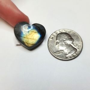 labradorite heart cabochon - Jewelry crystal lot #010